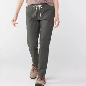Vuori Womes Outdoor Ripstop Pants Size Small - Charcoal Grey